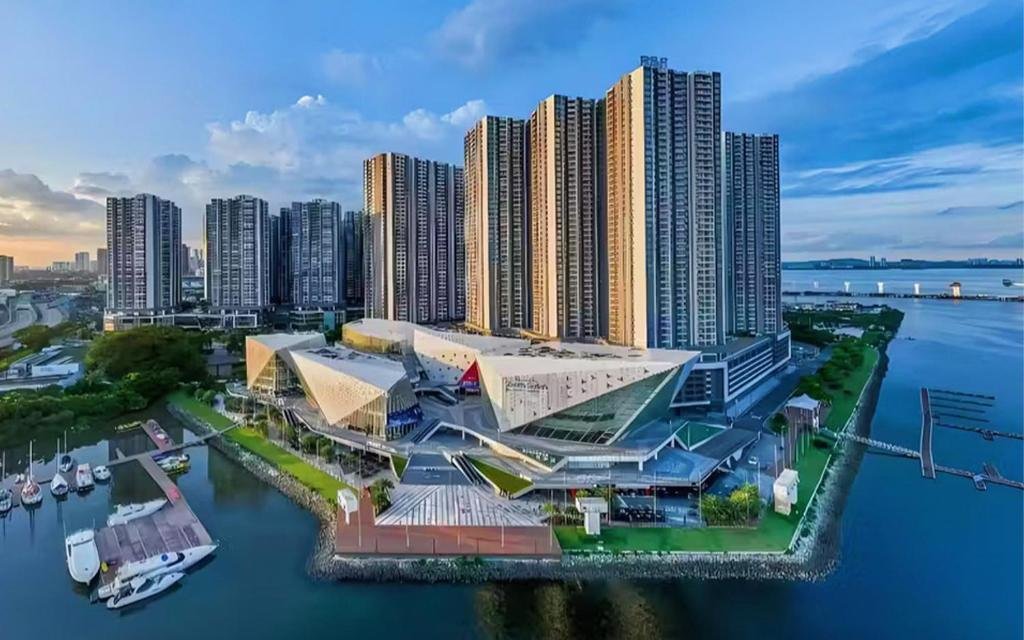 R&F new project unit for sale